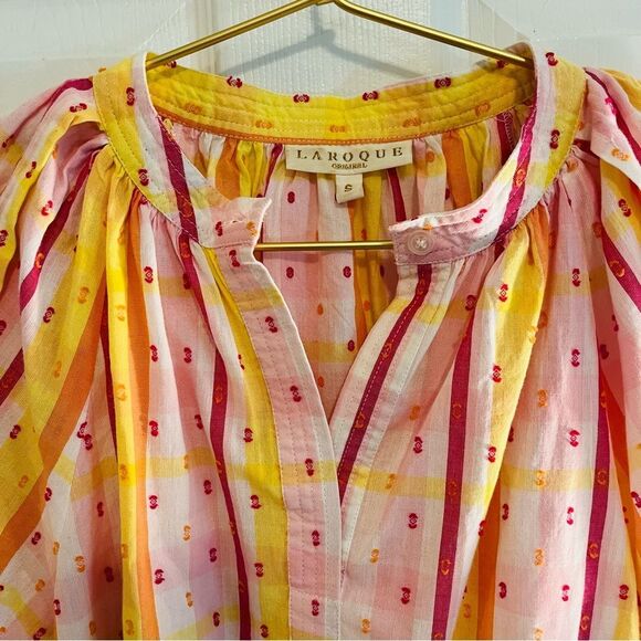 Laroque Feminine Blouse - Picture 3 of 8